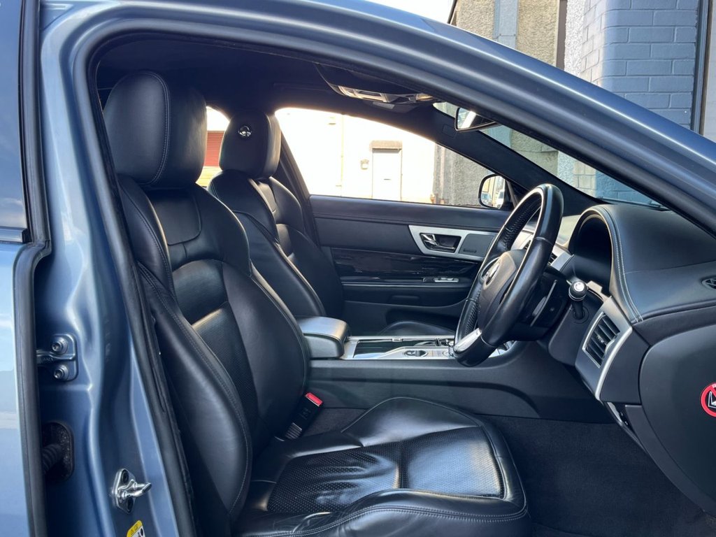 USED 2014 63 JAGUAR XF 3.0d S V6 Portfolio Saloon 4dr Diesel Auto Euro 5 (s/s) (275 ps) 