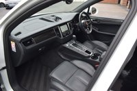 USED 2014 64 PORSCHE MACAN 3.0 TD V6 S SUV 5dr Diesel PDK 4WD Euro 6 (s/s) (258 ps) PAN ROOF / BOSE / CARBON