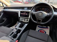 USED 2018 18 VOLKSWAGEN PASSAT 2.0 TDI SE Business Estate 5dr Diesel Manual Euro 6 (s/s) (150 ps) NAV / CRUISE / HTD SEATS / ULEZ
