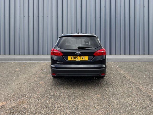 2015 Ford Focus - Photo 5