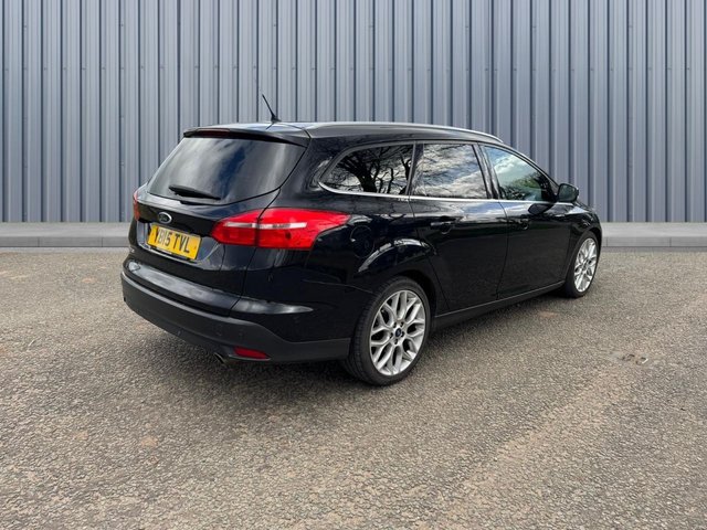 2015 Ford Focus - Photo 4