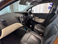 USED 2019 69 RENAULT CAPTUR 0.9 TCe ENERGY GT Line SUV 5dr Petrol Manual Euro 6 (s/s) (90 ps)+1 FORMER KEEPER+FSH+2 KEYS+MEDIA+APPD+NAVIGATION+LEATHER HEATED SEATS+ 2 KEYS+FSH+1 FORMER KEEPER+NAV+FULL LEATHER SEATS+PARKING SENSORS+CLIMATE+BLUETOOTH+MEDIA+USB+AUX+DAB+ALLOYS+CRUISE+HEATED FRONT SEATS+REVERSE CAM+HPI CLEAR