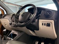 USED 2019 69 RENAULT CAPTUR 0.9 TCe ENERGY GT Line SUV 5dr Petrol Manual Euro 6 (s/s) (90 ps)+1 FORMER KEEPER+FSH+2 KEYS+MEDIA+APPD+NAVIGATION+LEATHER HEATED SEATS+ 2 KEYS+FSH+1 FORMER KEEPER+NAV+FULL LEATHER SEATS+PARKING SENSORS+CLIMATE+BLUETOOTH+MEDIA+USB+AUX+DAB+ALLOYS+CRUISE+HEATED FRONT SEATS+REVERSE CAM+HPI CLEAR