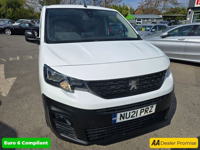 2021 PEUGEOT PARTNER - Photo 3