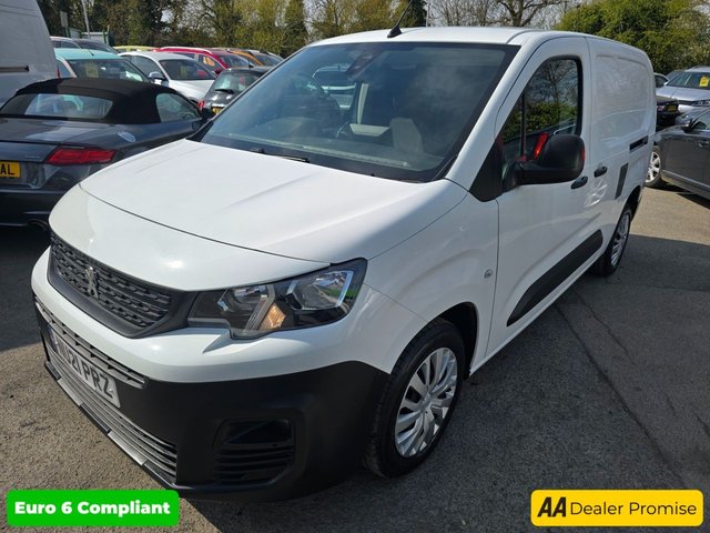 2021 PEUGEOT PARTNER - Photo 6