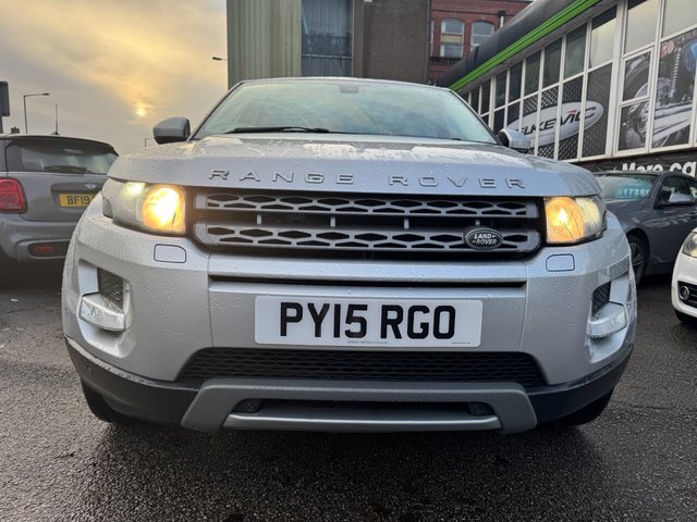 2015 Land Rover Range Rover Evoque 2.2L Pure Tech 5dr - Photo 2
