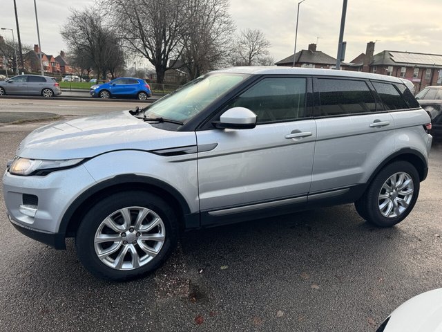 2015 Land Rover Range Rover Evoque 2.2L Pure Tech 5dr - Photo 7