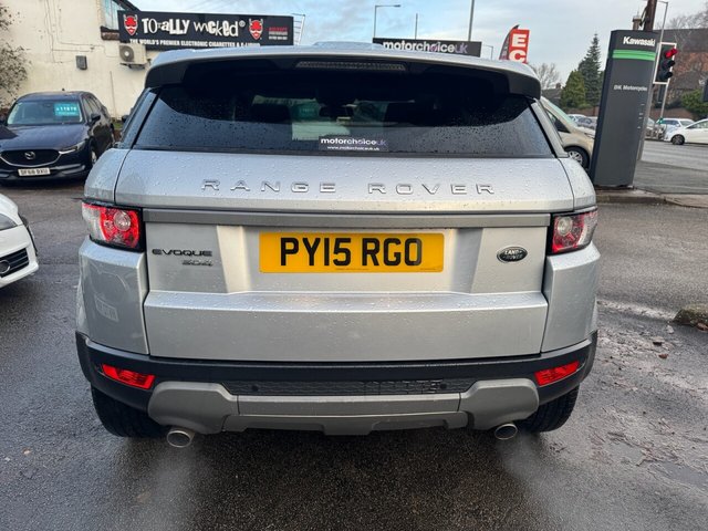 2015 Land Rover Range Rover Evoque 2.2L Pure Tech 5dr - Photo 10