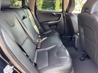 USED 2015 65 VOLVO XC60 2.4 D5 SE Lux Nav SUV 5dr Diesel Manual AWD Euro 6 (s/s) (220 ps) LANE DEPARTURE-BLIND SPOT-FSH