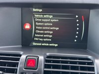 USED 2015 65 VOLVO XC60 2.4 D5 SE Lux Nav SUV 5dr Diesel Manual AWD Euro 6 (s/s) (220 ps) LANE DEPARTURE-BLIND SPOT-FSH
