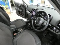 USED 2021 70 MINI COUNTRYMAN 1.5 10kWh Cooper SE Classic SUV 5dr Petrol Plug-in Hybrid Auto ALL4 Euro 6 (s/s) (222 ps) SAT NAV HEATED SEATS CRUISE CONTROL PARKING SENSORS 1 OWNER SERVICE HISTORY WARRANTY