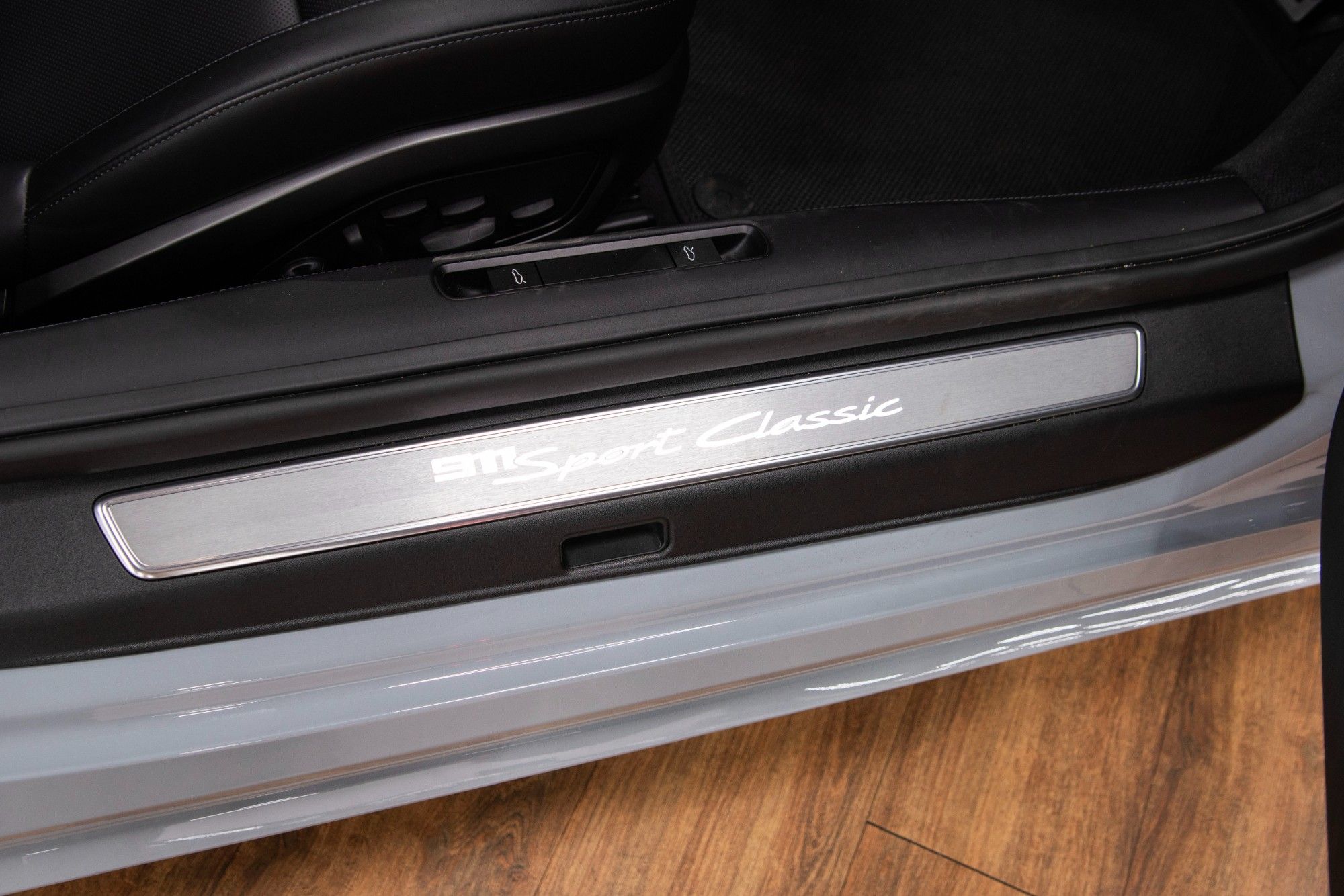 USED 2023 72 PORSCHE 911 3.7T 992 Sport Classic 