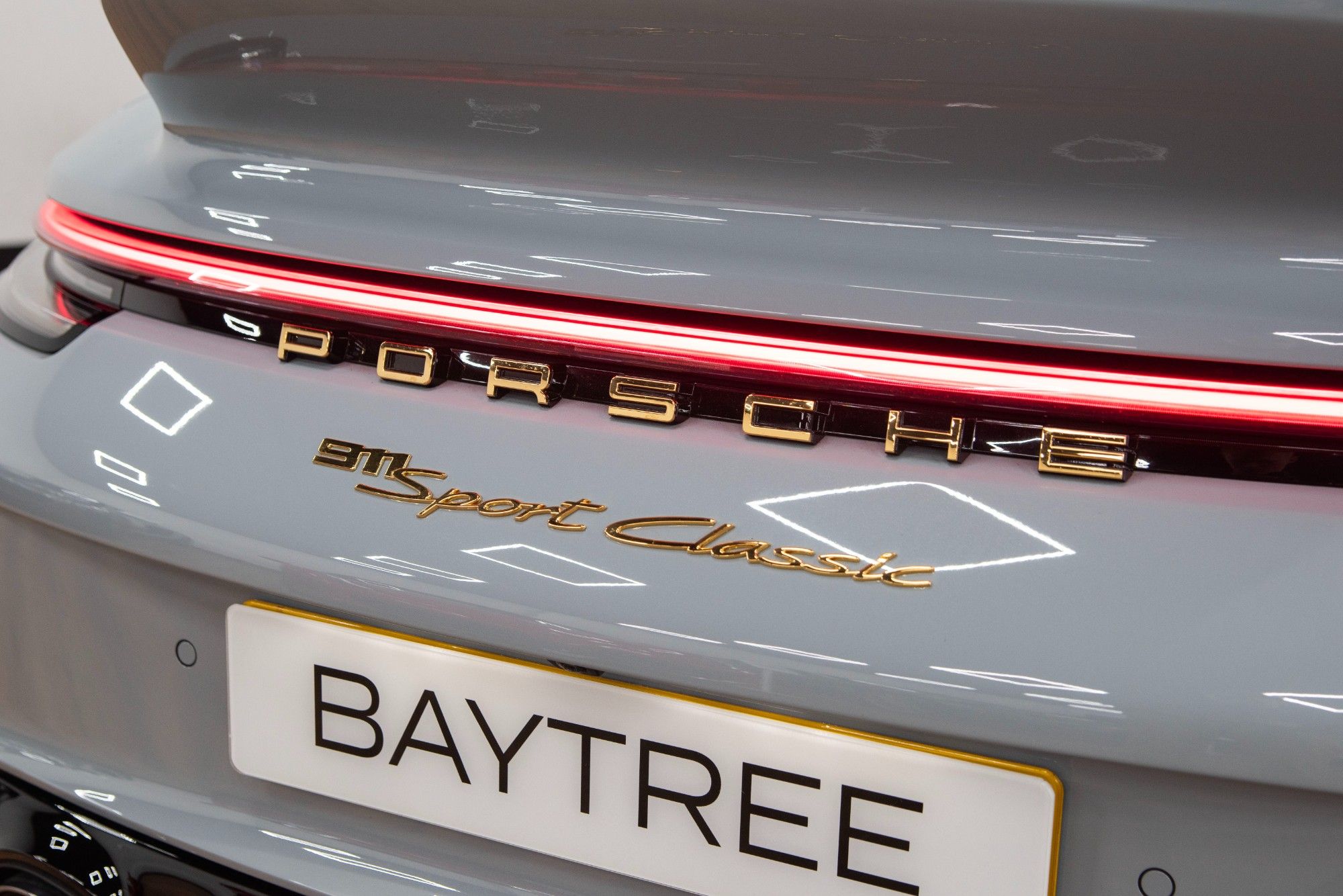 USED 2023 72 PORSCHE 911 3.7T 992 Sport Classic 