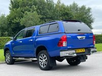 USED 2018 67 TOYOTA HI-LUX 2.4 D-4D Invincible Pickup Double Cab 4dr Diesel Auto 4WD Euro 6 (TSS, 3.5t) (150 ps) * REVERSING CAMERA * * BLUETOOTH
