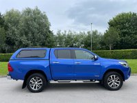 USED 2018 67 TOYOTA HI-LUX 2.4 D-4D Invincible Pickup Double Cab 4dr Diesel Auto 4WD Euro 6 (TSS, 3.5t) (150 ps) * REVERSING CAMERA * * BLUETOOTH