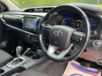 USED 2018 67 TOYOTA HI-LUX 2.4 D-4D Invincible Pickup Double Cab 4dr Diesel Auto 4WD Euro 6 (TSS, 3.5t) (150 ps) * REVERSING CAMERA * * BLUETOOTH