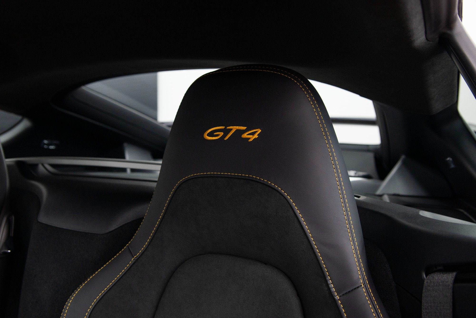 USED 2022 72 PORSCHE 718 CAYMAN 4.0 GT4 