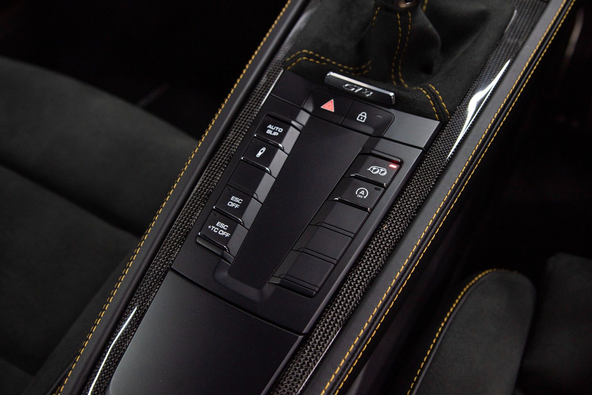 USED 2022 72 PORSCHE 718 CAYMAN 4.0 GT4 