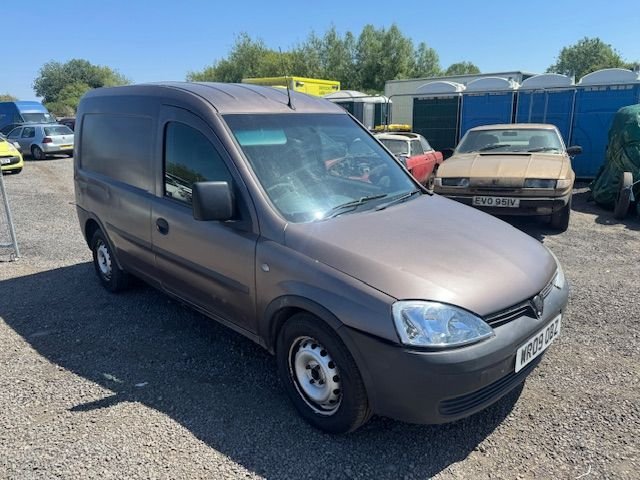 View our VAUXHALL COMBO
