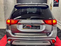 USED 2019 19 MITSUBISHI OUTLANDER 2.4h TwinMotor 13.8kWh 4h SUV 5dr Petrol Plug-in Hybrid CVT 4WD Euro 6 (s/s) (209 ps) 
