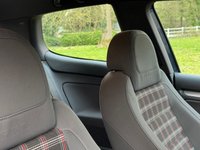 USED 2005 55 VOLKSWAGEN GOLF 2.0 TFSI GTI Hatchback 3dr Petrol Manual (189 g/km, 198 bhp) 