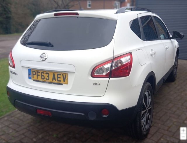View our NISSAN QASHQAI