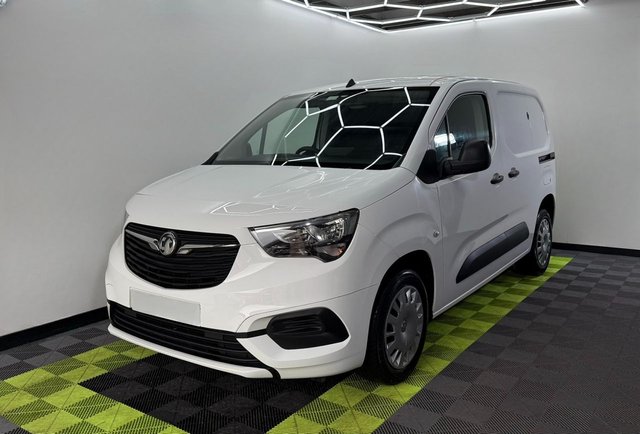 2020 VAUXHALL COMBO