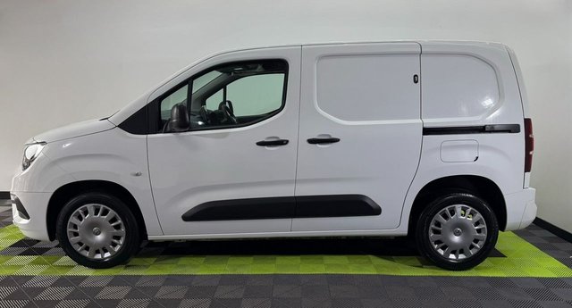 2020 VAUXHALL COMBO - Photo 7