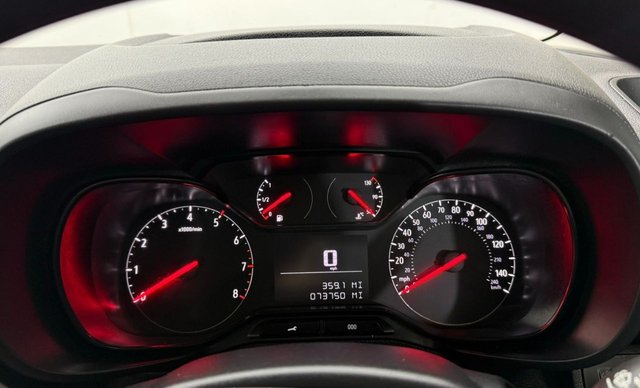 2020 VAUXHALL COMBO - Photo 11