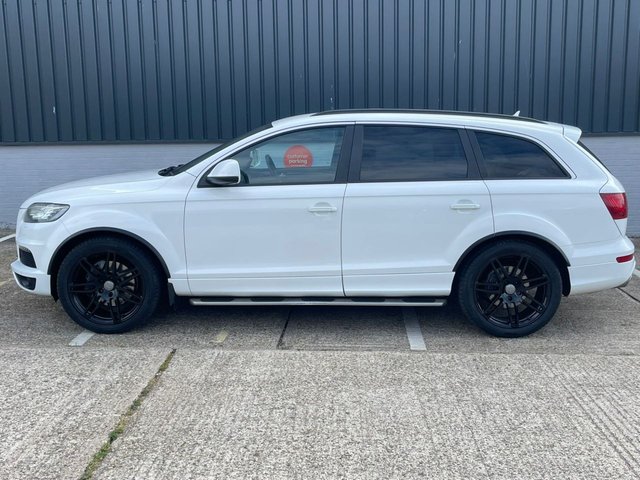 View our AUDI Q7