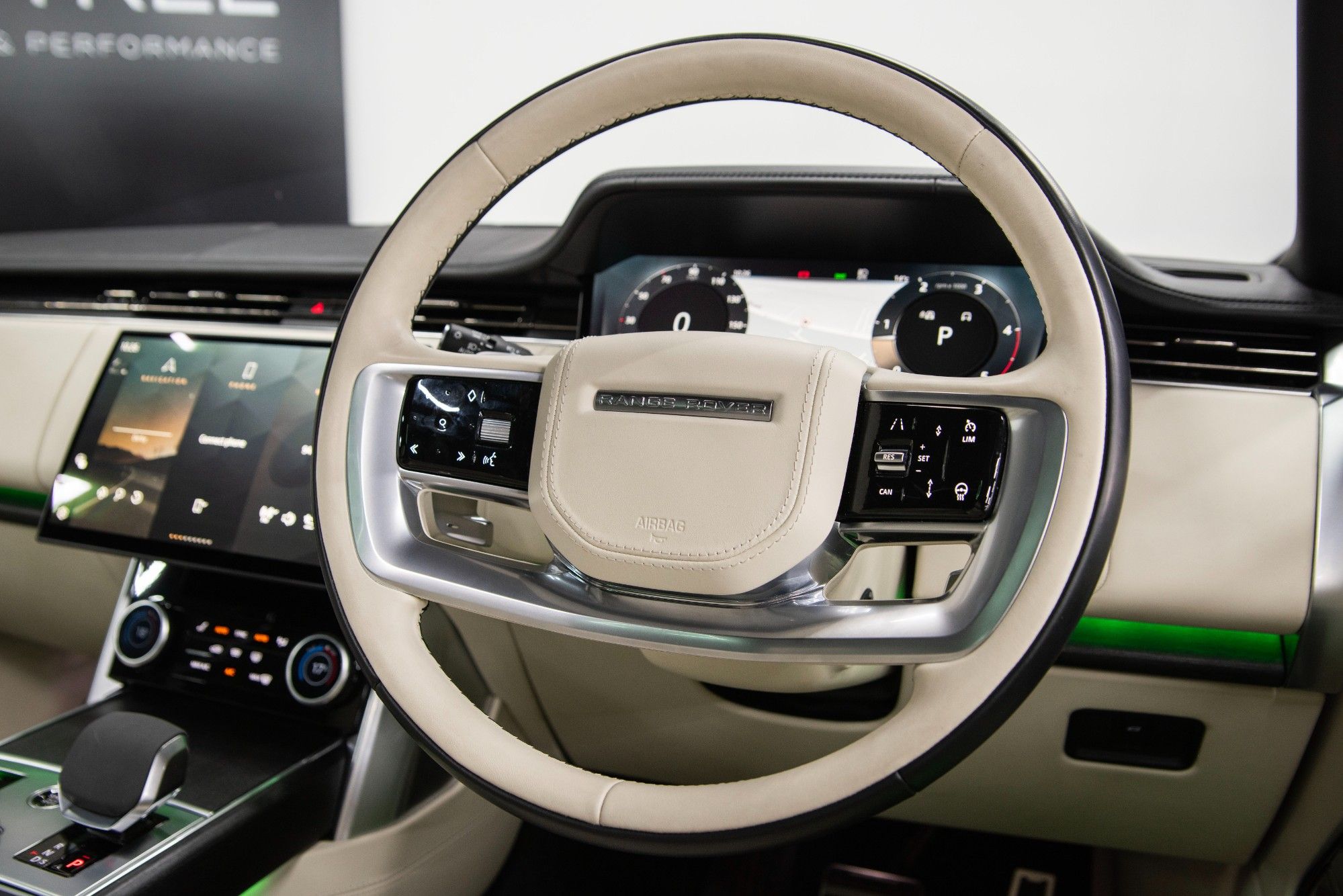 USED 2022 22 LAND ROVER RANGE ROVER 3.0 D350 MHEV Autobiography SUV 