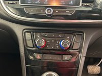 USED 2018 18 VAUXHALL MOKKA X 1.4i Turbo Elite Nav SUV 5dr Petrol Auto Euro 6 (140 ps)+1 FORMER KEEPER+FSH+2 KEYS+LEATHER SEATS+MEDIA+APPS+BLUETOOTH+NAVIGATION+ 2 KEYS+1 FORMER KEEPER+CLIMATE+FSH 6 STAMPS+PARKING SENSORS+MEDIA+BLUETOOTH+NAV+PRIVACY+ALLOYS+CRUISE+HEATED FRONT SEATS+HPI CLEAR