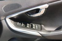 USED 2017 67 VOLVO V40 2.0 D3 Inscription Hatchback 5dr Diesel Manual Euro 6 (s/s) (150 ps) 
