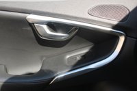 USED 2017 67 VOLVO V40 2.0 D3 Inscription Hatchback 5dr Diesel Manual Euro 6 (s/s) (150 ps) 