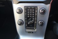 USED 2017 67 VOLVO V40 2.0 D3 Inscription Hatchback 5dr Diesel Manual Euro 6 (s/s) (150 ps) 