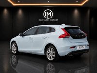 USED 2017 67 VOLVO V40 2.0 D3 Inscription Hatchback 5dr Diesel Manual Euro 6 (s/s) (150 ps) 