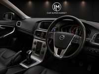 USED 2017 67 VOLVO V40 2.0 D3 Inscription Hatchback 5dr Diesel Manual Euro 6 (s/s) (150 ps) 