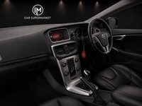 USED 2017 67 VOLVO V40 2.0 D3 Inscription Hatchback 5dr Diesel Manual Euro 6 (s/s) (150 ps) 