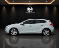 USED 2017 67 VOLVO V40 2.0 D3 Inscription Hatchback 5dr Diesel Manual Euro 6 (s/s) (150 ps) 