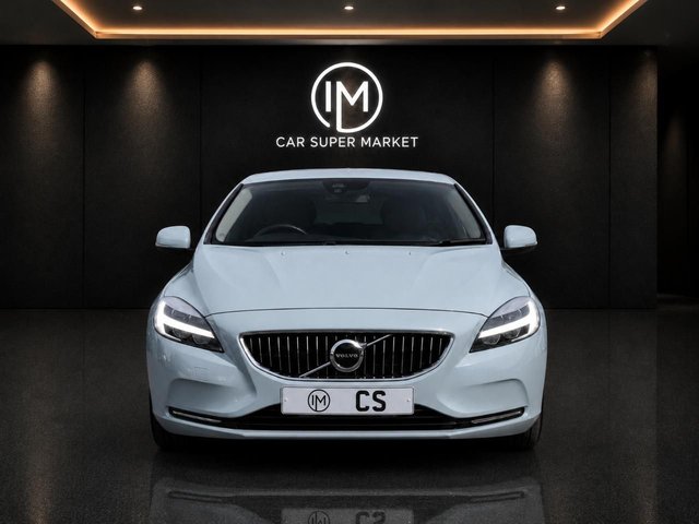 View our Volvo V40 2.0 D3 Inscription Hatchback 5dr Diesel Manual Euro 6 (s/s) (150 ps)