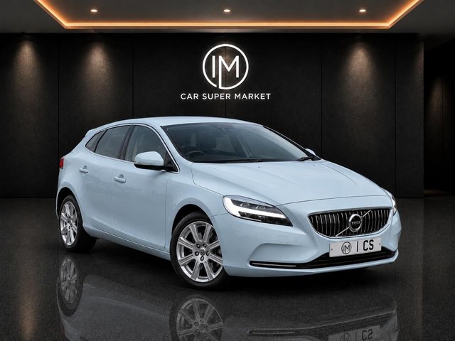 2017 Volvo V40