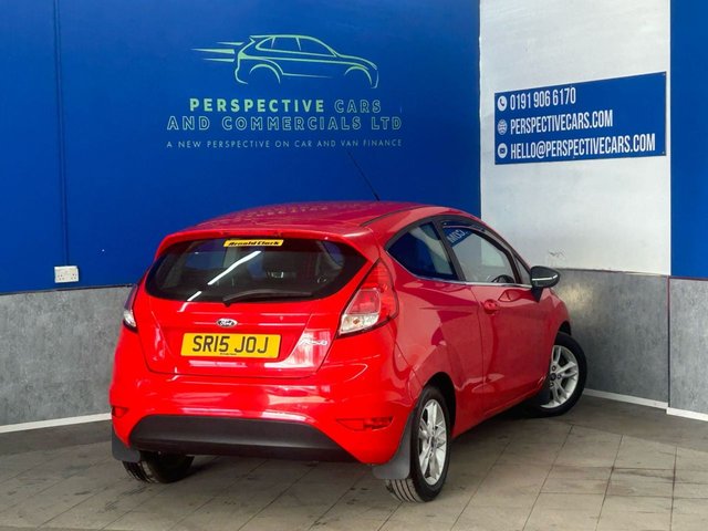 2015 FORD FIESTA - Photo 3