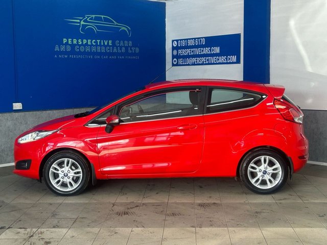 2015 FORD FIESTA - Photo 6