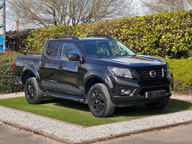 View our Nissan Navara 2.3 dCi N-Guard Pickup Double Cab 4dr Diesel Auto 4WD Euro 6 (190 ps)
