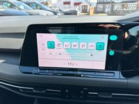 USED 2021 21 VOLKSWAGEN GOLF 1.5 eTSI MHEV R-Line Hatchback 5dr Petrol Hybrid DSG Euro 6 (s/s) (150 ps) ** RAC BUYSURE INSPECTED **