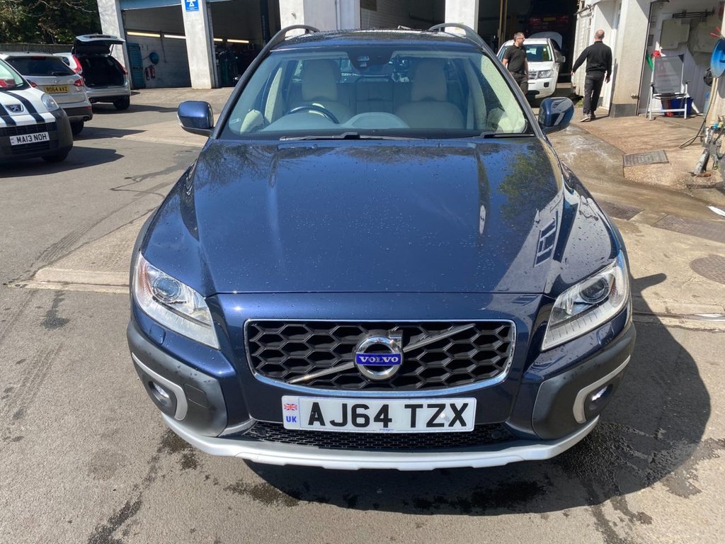 USED 2015 64 VOLVO XC70 2.4 D5 SE Lux Estate 5dr Diesel Geartronic AWD Euro 5 (215 ps) DAB SAT NAV WINTER PACK