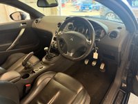 USED 2012 12 PEUGEOT RCZ 1.6 THP GT Coupe 2dr Petrol Manual Euro 5 (156 ps)+2 FORMER KEEPERS+2 KEYS+HISTORY+MEDIA+BLUETOOTH+USB+AUX+ALLOYS+ 2 KEYS+2 FORMER KEEPERS+HISTORY+FULL LEATHER MEMORY SEATS+SPOILER+FEB 26 MOT+TIMING CHAIN DONE @ 27K+SERVICED 12/24+ALLOYS+CRUISE+PARKING AID+HEATED FRONT SEATS+HPI CLEAR