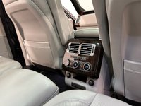 USED 2017 17 LAND ROVER RANGE ROVER 3.0 TD V6 Vogue SE SUV 5dr Diesel Auto 4WD Euro 6 (s/s) (258 ps) 58571 Miles, Hosting a generous specification, Gesture tailgate, Meridian surround sound system, front console cooler,