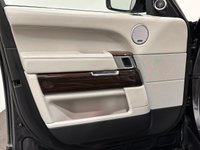 USED 2017 17 LAND ROVER RANGE ROVER 3.0 TD V6 Vogue SE SUV 5dr Diesel Auto 4WD Euro 6 (s/s) (258 ps) 58571 Miles, Hosting a generous specification, Gesture tailgate, Meridian surround sound system, front console cooler,