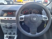 USED 2009 59 VAUXHALL ASTRA 1.4i 16v Club Hatchback 5dr Petrol Manual (151 g/km, 89 bhp) LOW MILES - LONG MOT